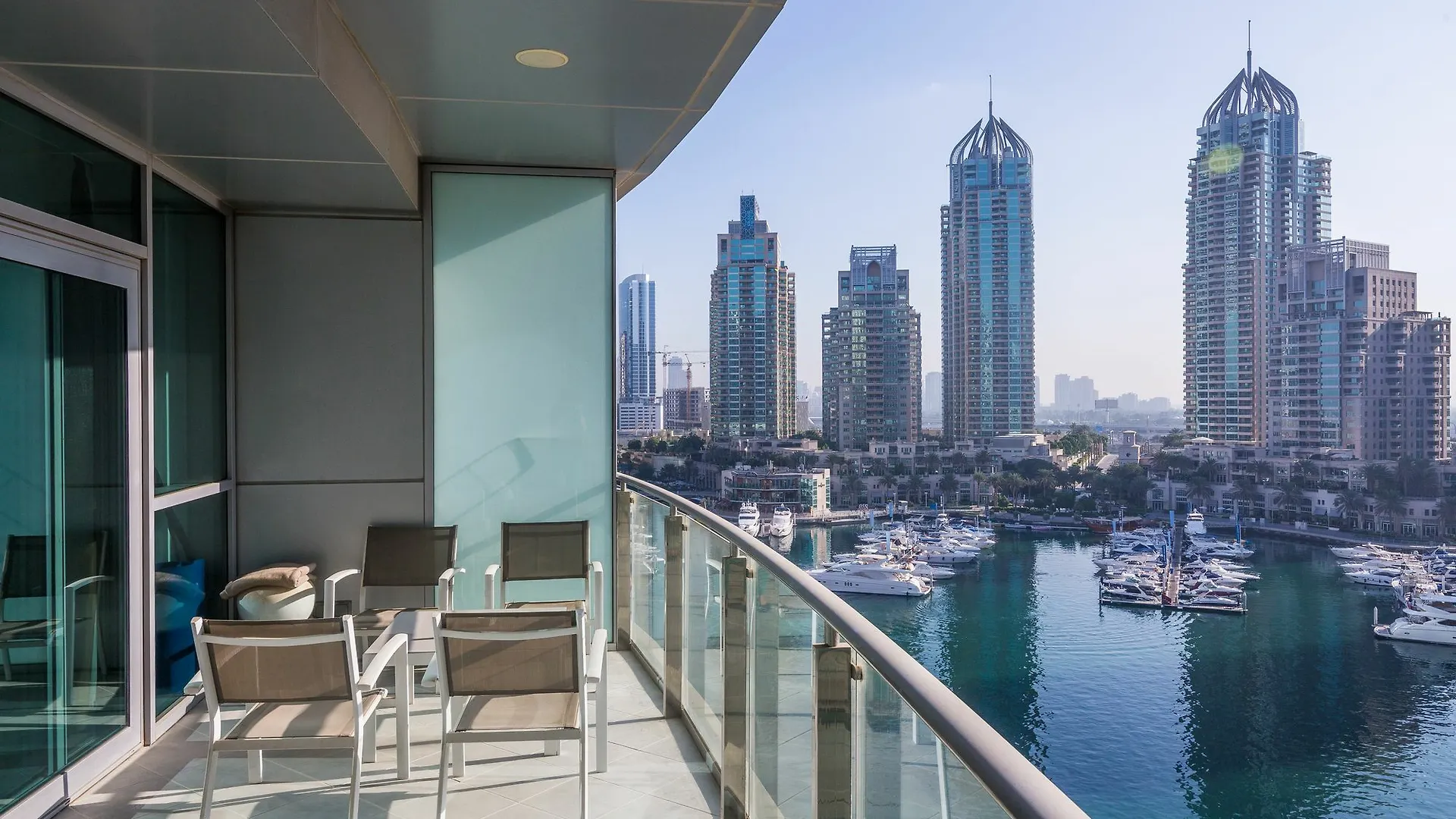 Residence Dubai - Marina Terrace Apartment